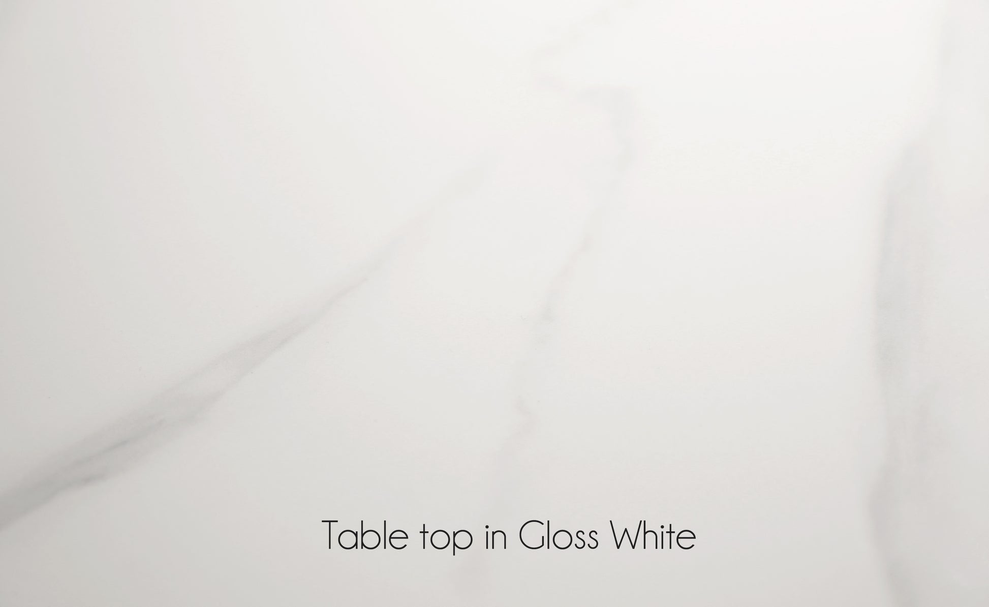 Table top in Closs White